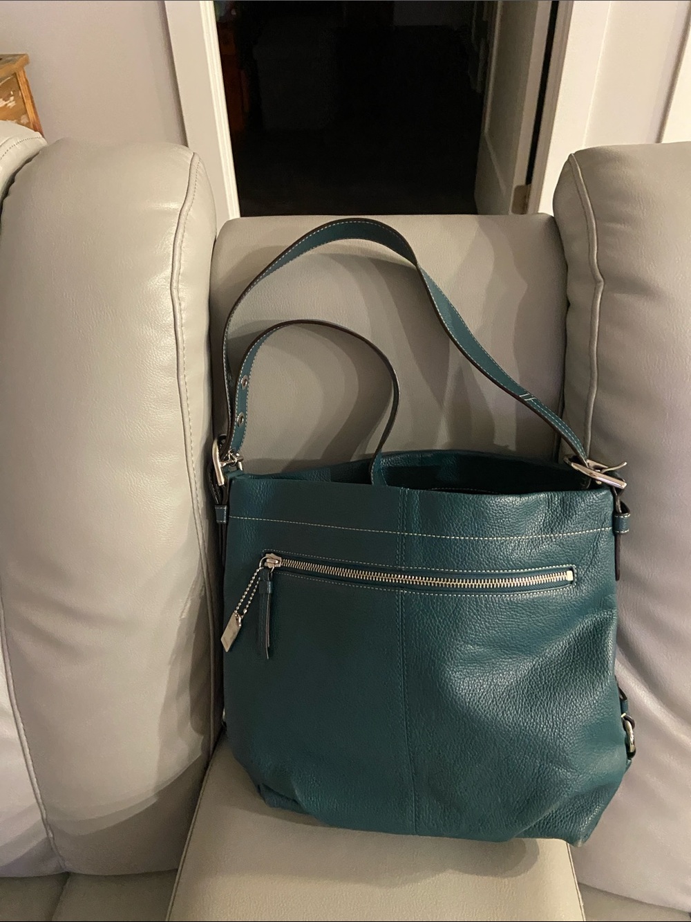 Coach Bag - Picture 6 of 7